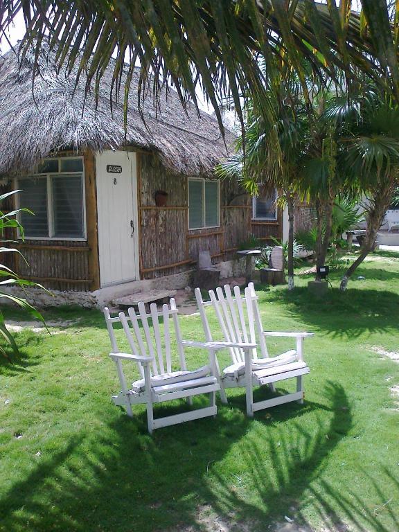 Las Cabanas Del Doctor Mahahual Exterior foto