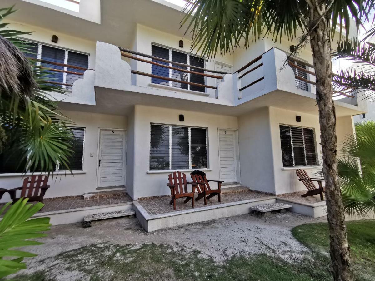 Las Cabanas Del Doctor Mahahual Exterior foto