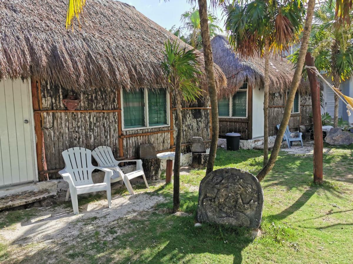 Las Cabanas Del Doctor Mahahual Exterior foto